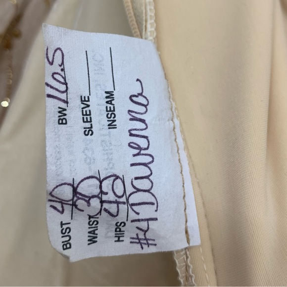 Gold pantsuit with skirt great for dance or Cosplay - Picture 3 of 4